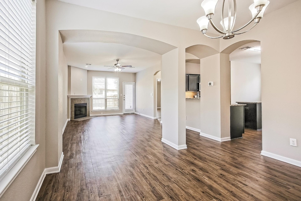 1966 Briar Grove Drive - Photo 4
