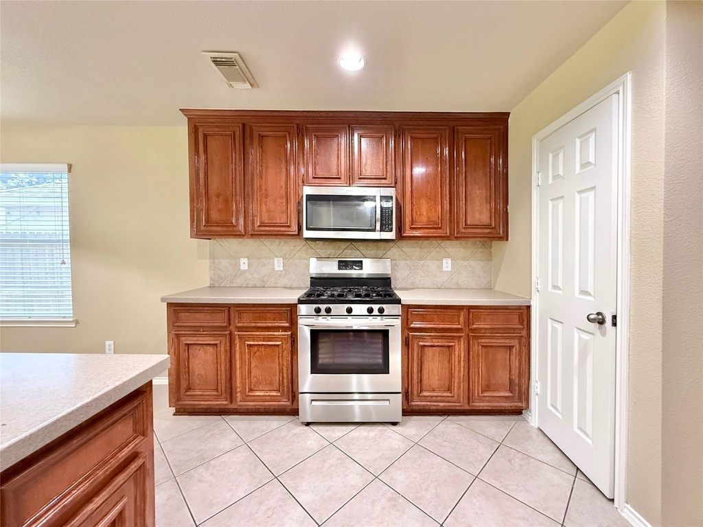 1810 Katlyn Lane - Photo 17