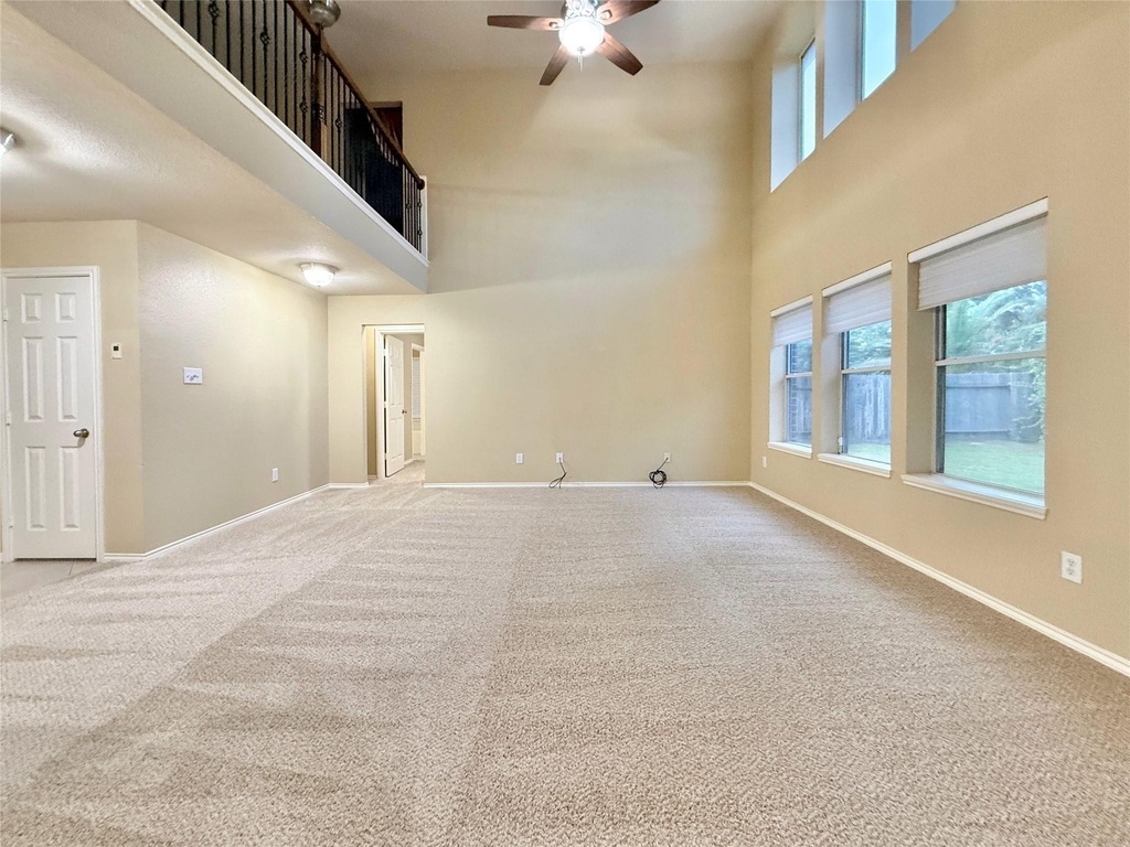 1810 Katlyn Lane - Photo 9