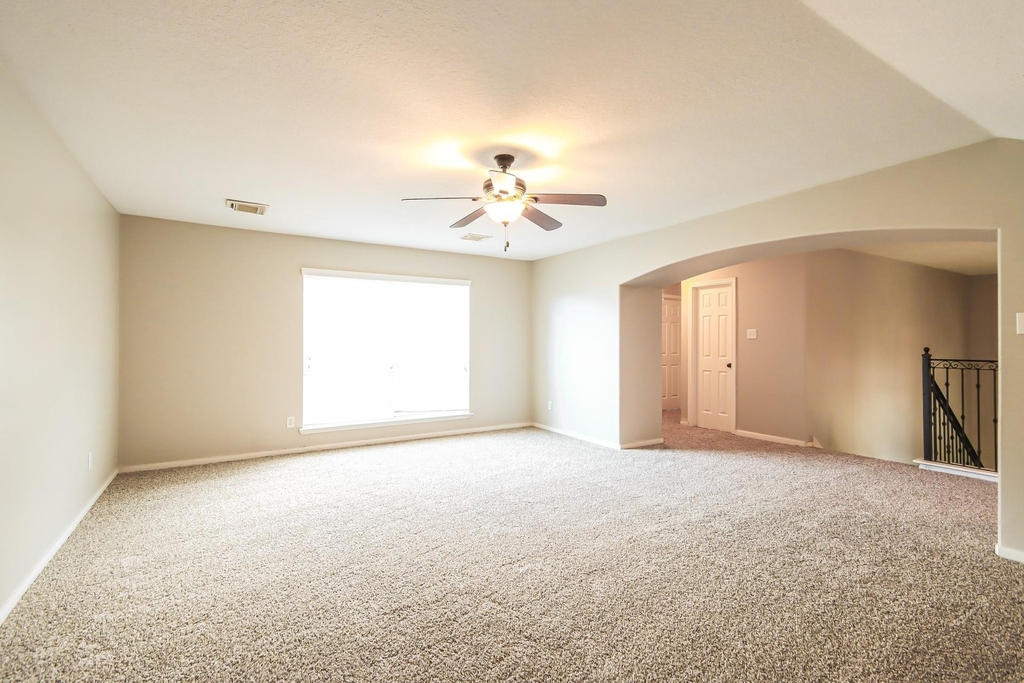 18222 Noble Forest Drive - Photo 14