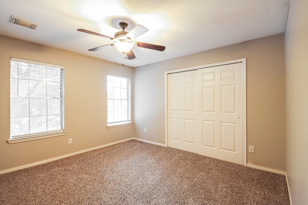 18222 Noble Forest Drive - Photo 13