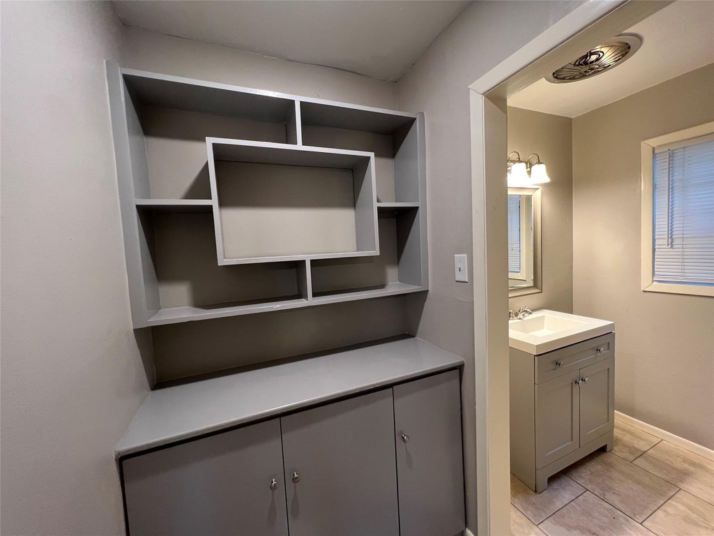 3409 Bacon Street - Photo 5