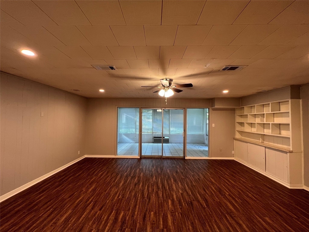 3409 Bacon Street - Photo 3