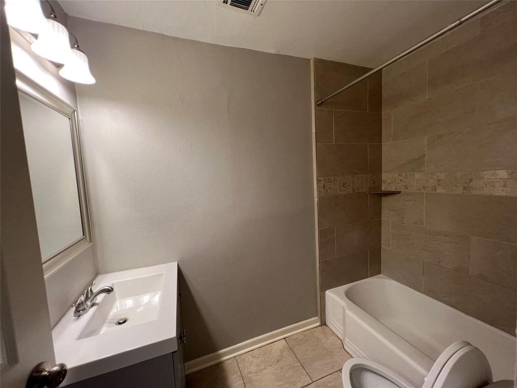 3409 Bacon Street - Photo 6