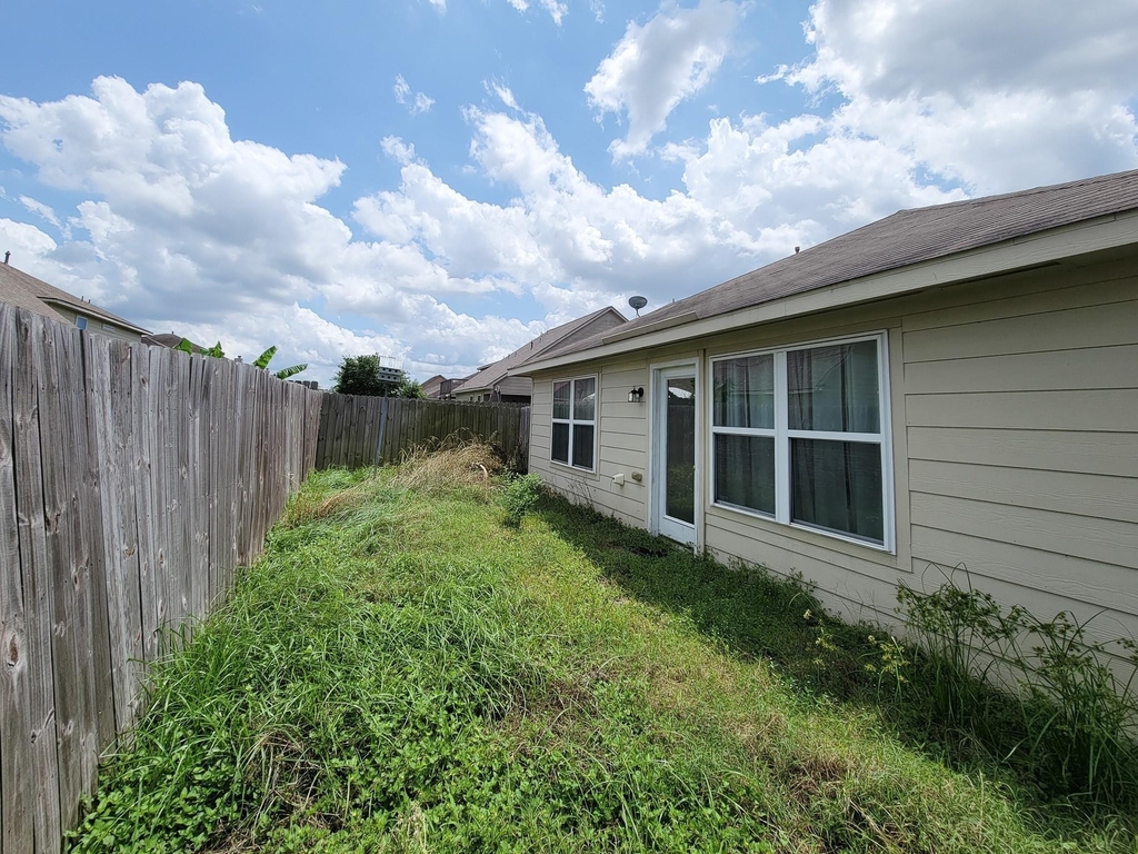 12835 Regal Oaks Bend Lane - Photo 34