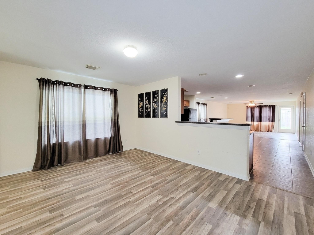 12835 Regal Oaks Bend Lane - Photo 3