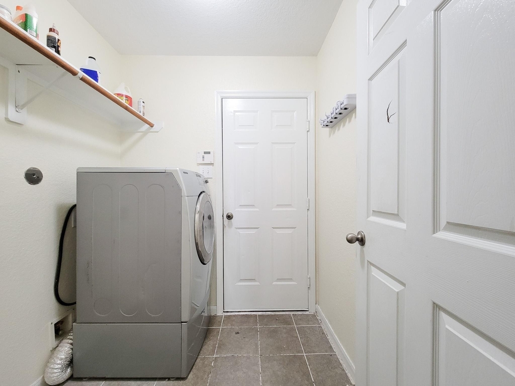 12835 Regal Oaks Bend Lane - Photo 33