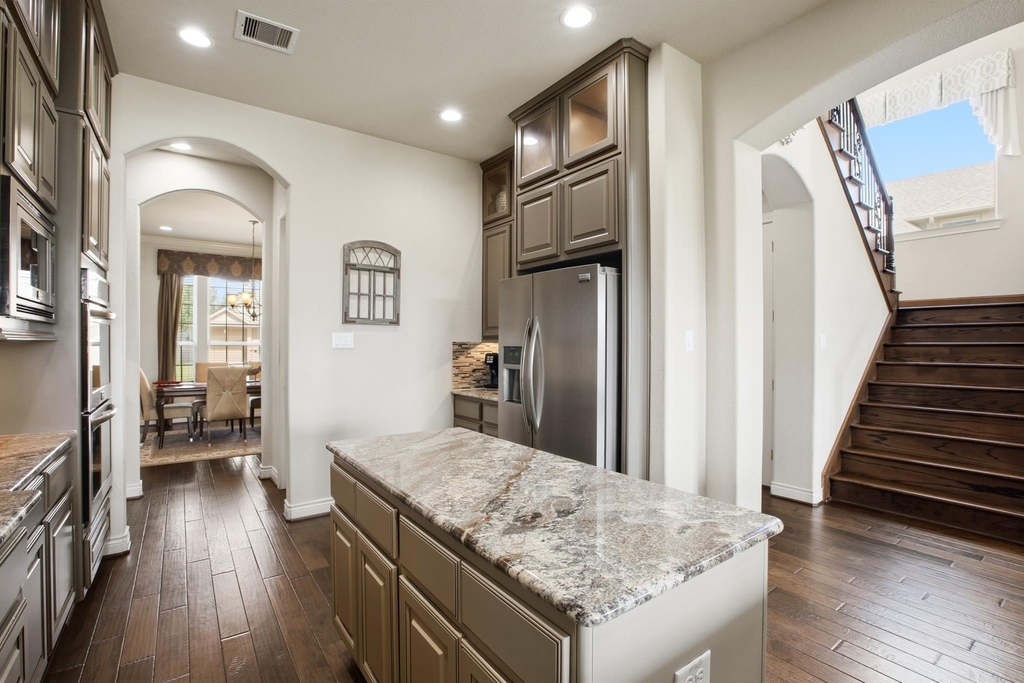 4330 Cobalt Cross Street - Photo 11