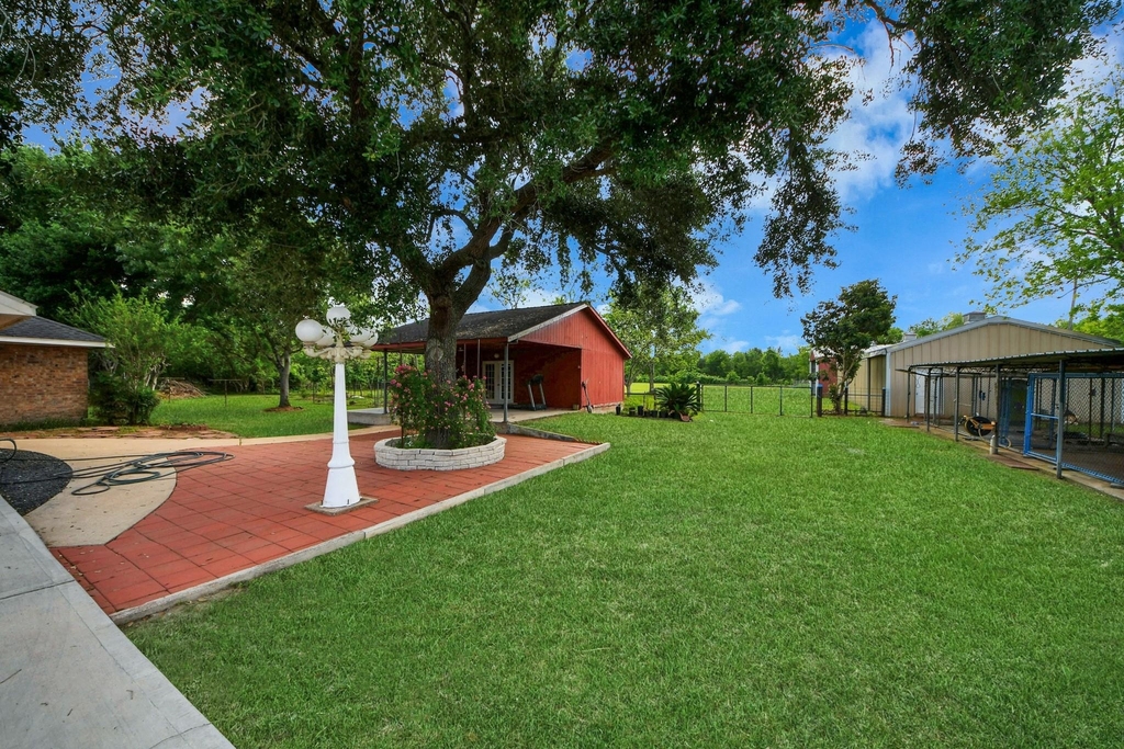 8407 Kirchner Road - Photo 28