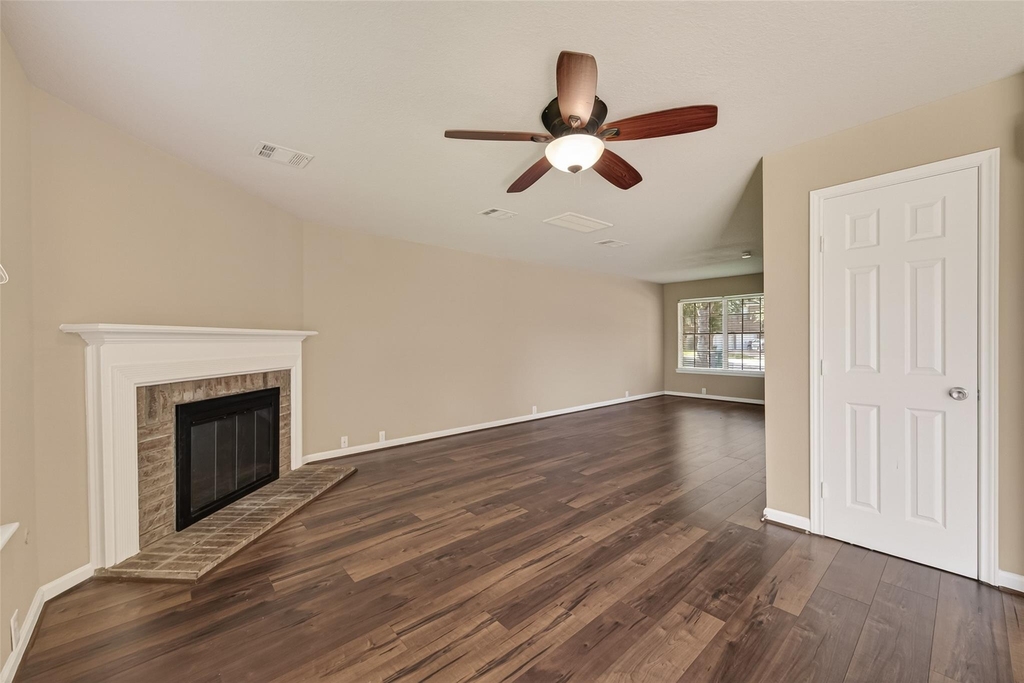 19710 Twin Canyon Court - Photo 8