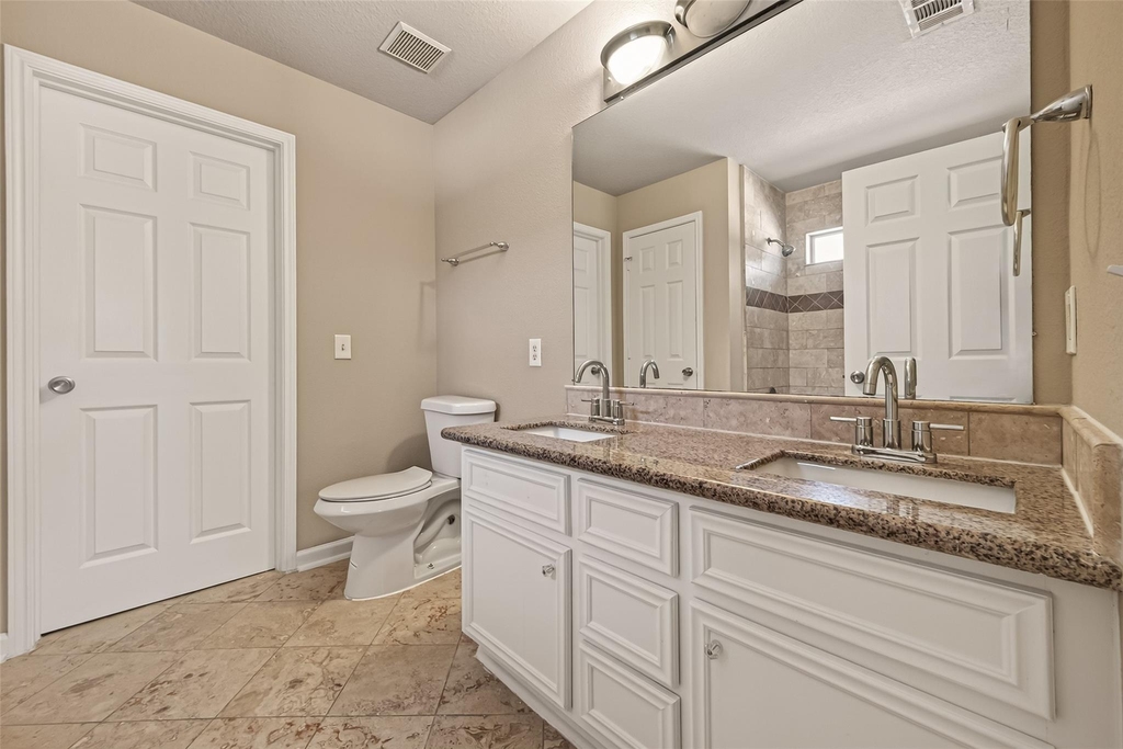 19710 Twin Canyon Court - Photo 26
