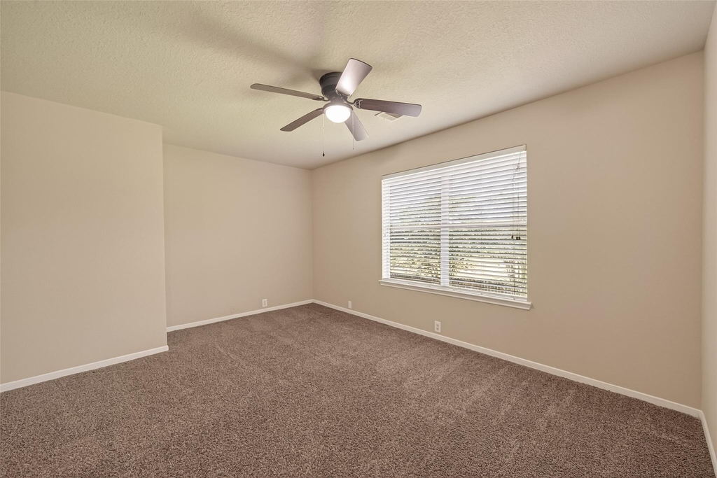 19710 Twin Canyon Court - Photo 21