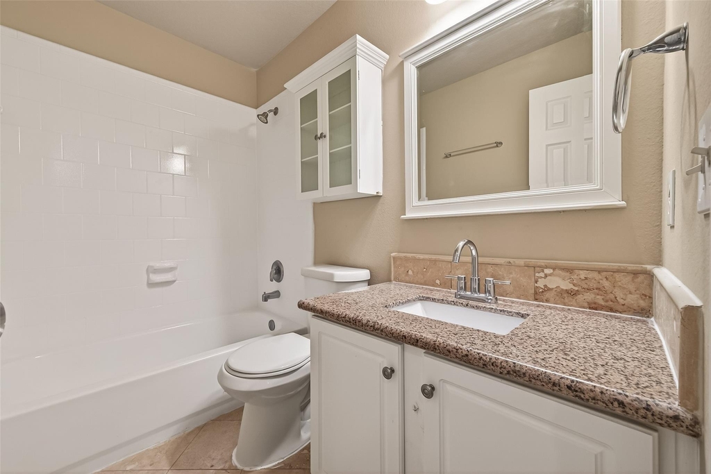 19710 Twin Canyon Court - Photo 20
