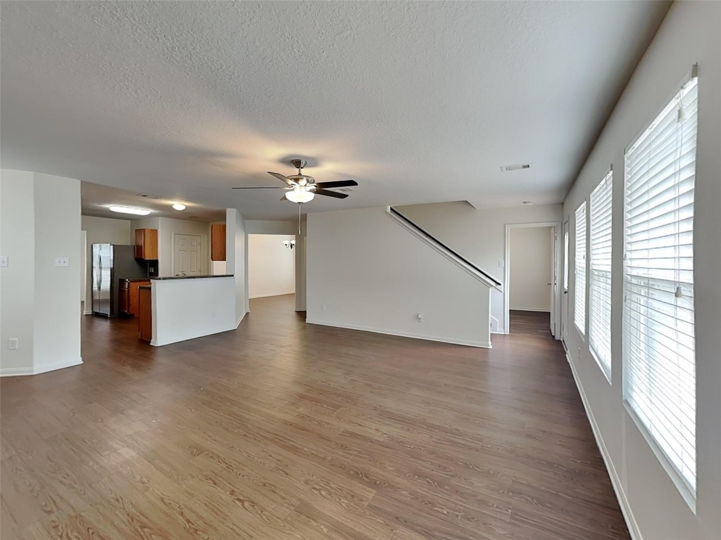 3631 Barkers Crossing Avenue - Photo 7