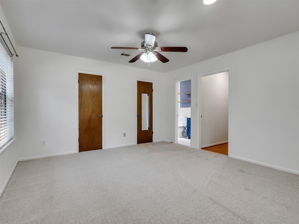 18085 Lake Drive E - Photo 27