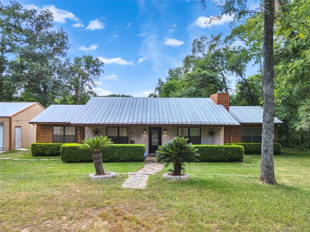 18085 Lake Drive E - Photo 0