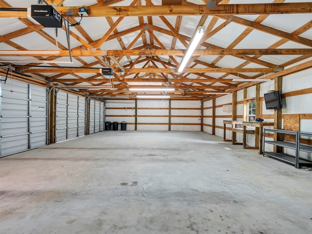 18085 Lake Drive E - Photo 6
