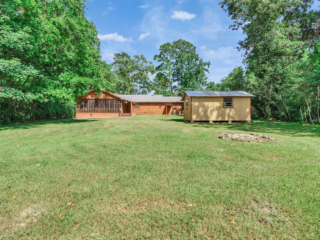 18085 Lake Drive E - Photo 33
