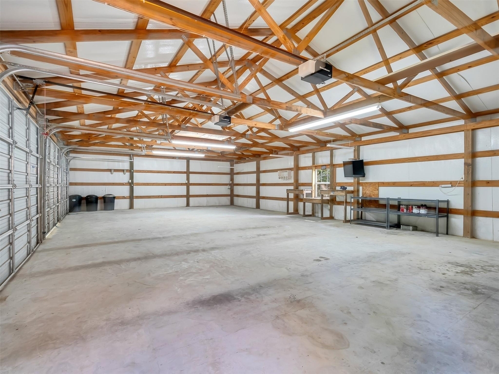 18085 Lake Drive E - Photo 5