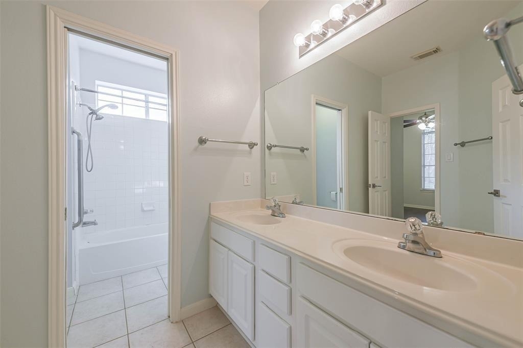 3603 E Cedar Hollow Drive - Photo 32