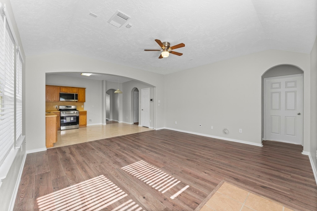 21218 Rezanof Road - Photo 6
