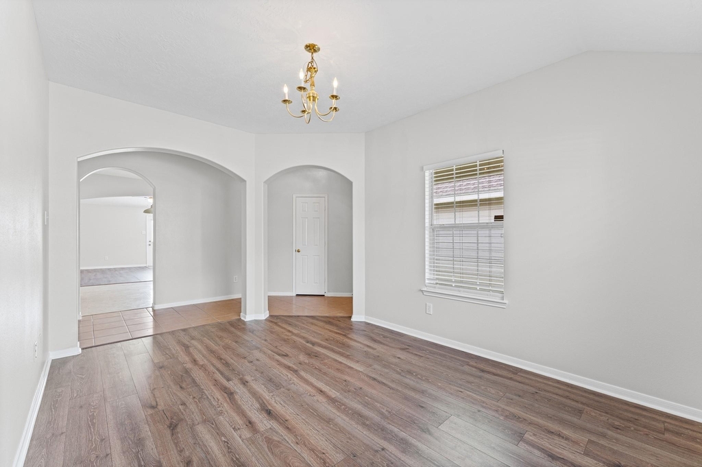 21218 Rezanof Road - Photo 3