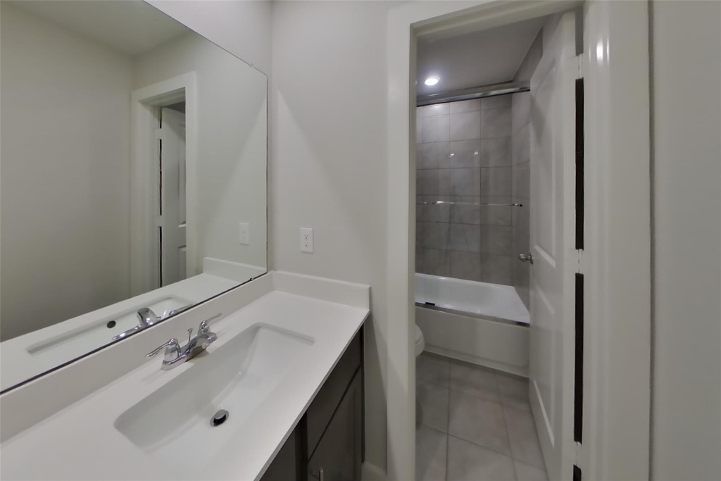 4908 San Fabiano Court - Photo 12