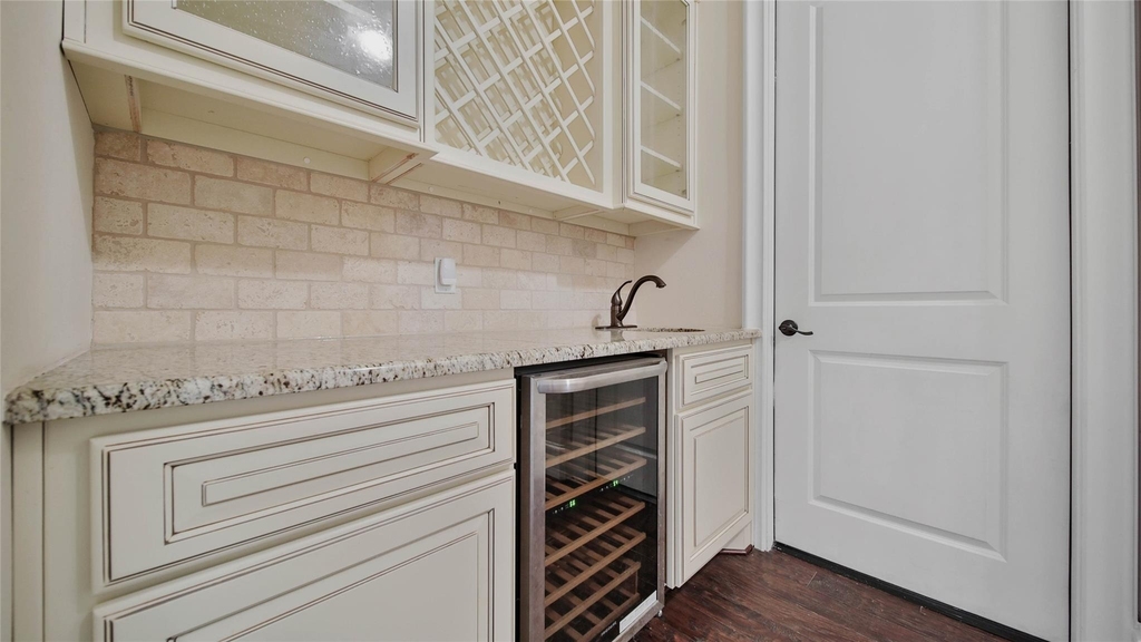 4518 Holt Street - Photo 21