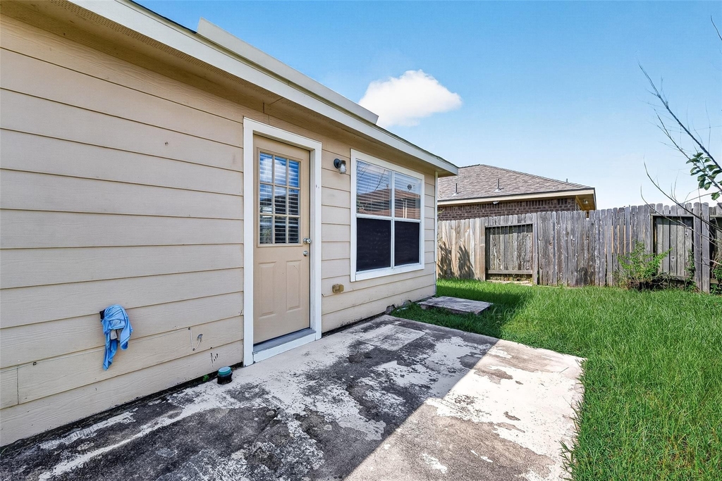 10907 Barker Gate Court - Photo 35