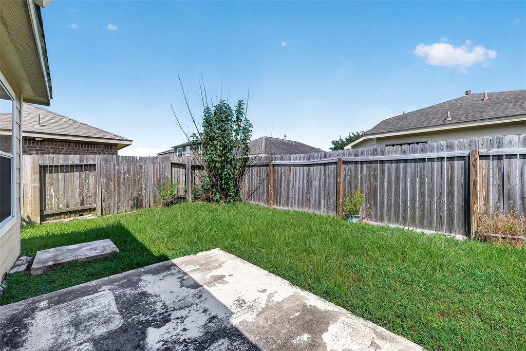 10907 Barker Gate Court - Photo 33