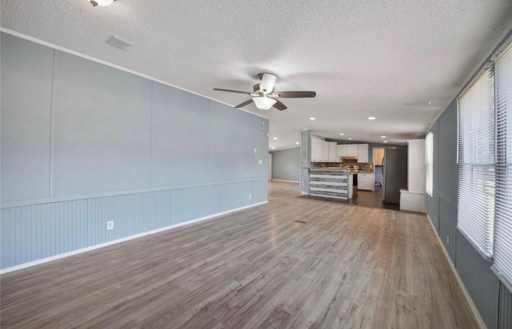 15750 W Relza Drive - Photo 5