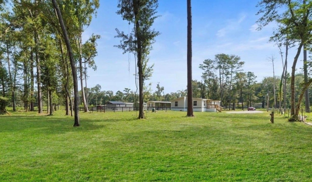 15750 W Relza Drive - Photo 4