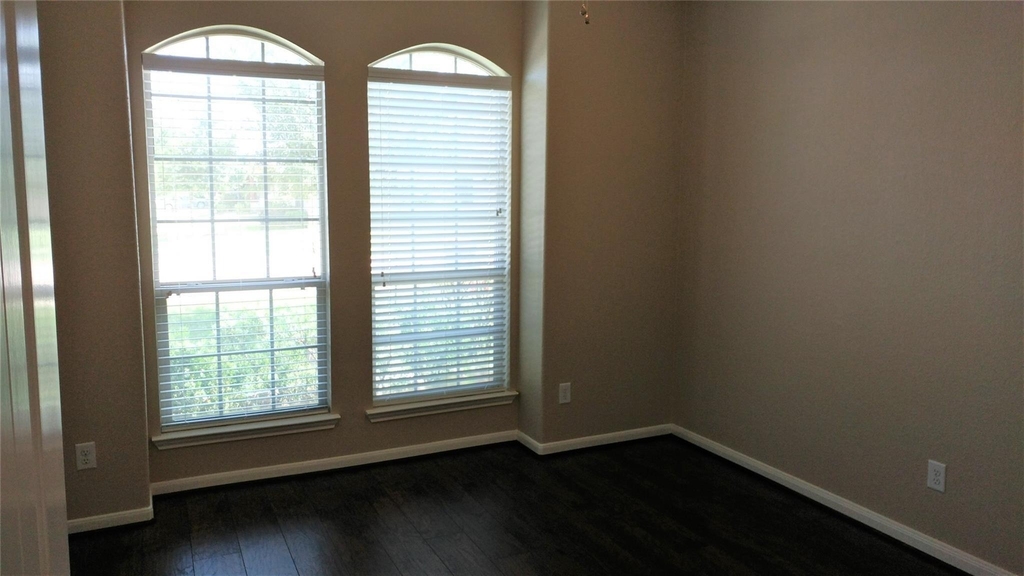 18223 Redoak Manor Lane - Photo 9