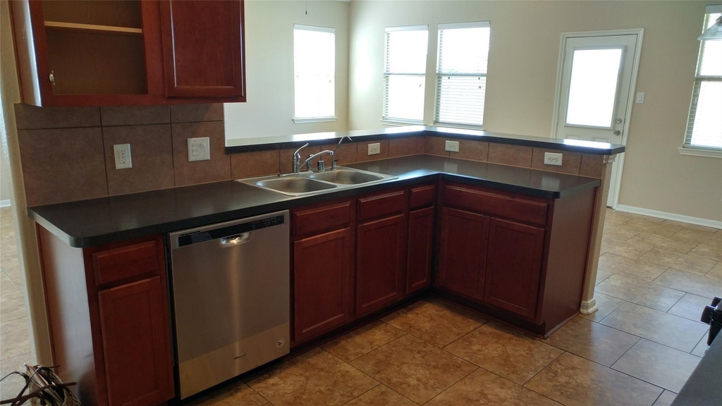 18223 Redoak Manor Lane - Photo 4