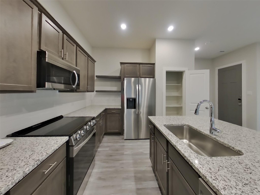 22631 Terrazzo Drive - Photo 4