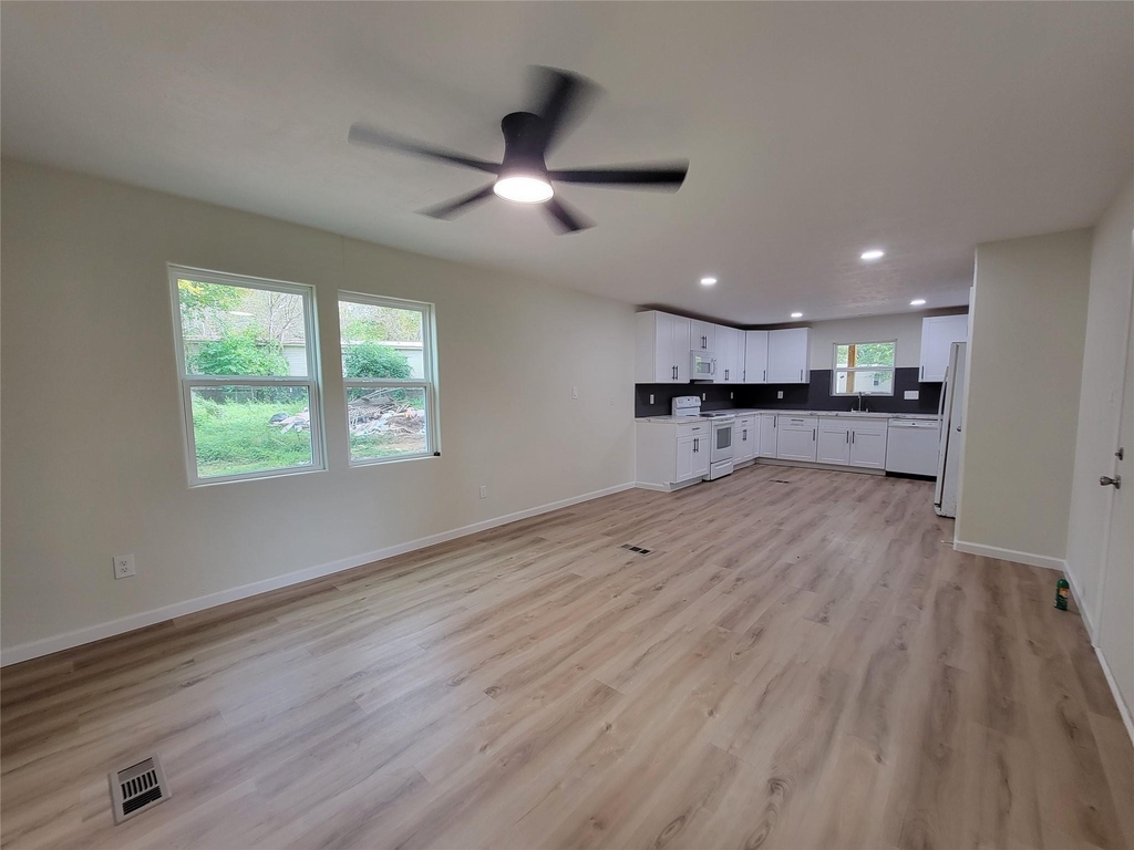 13126 S Lee Shore Drive - Photo 3