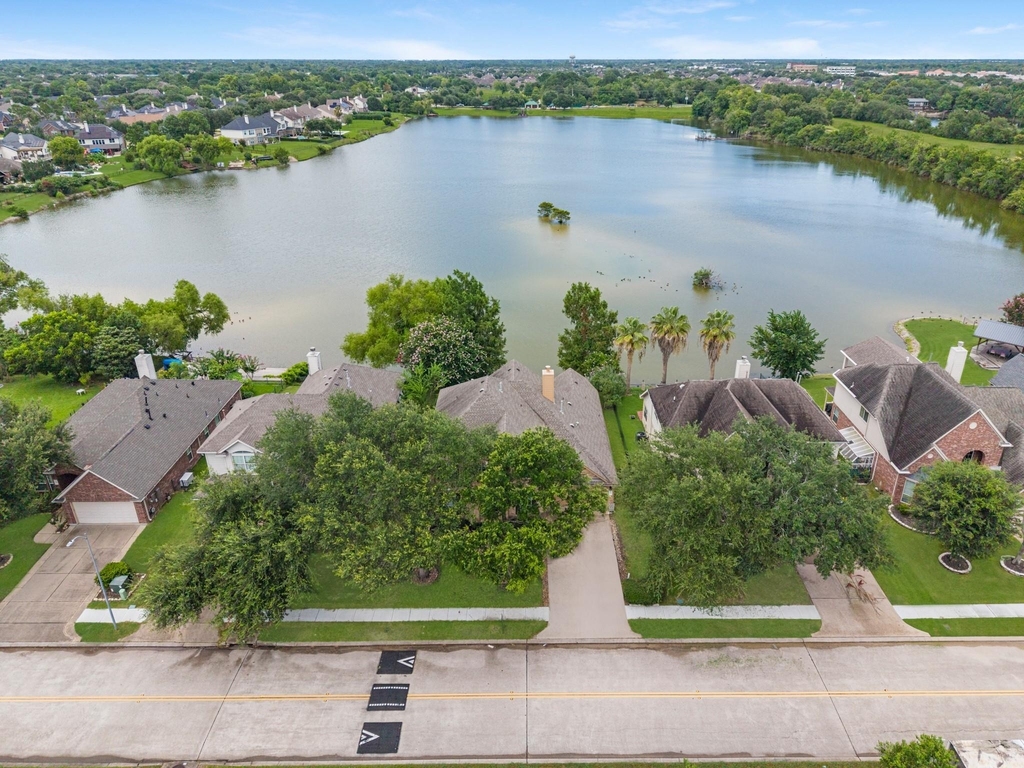 2519 Fair Oak Street - Photo 33