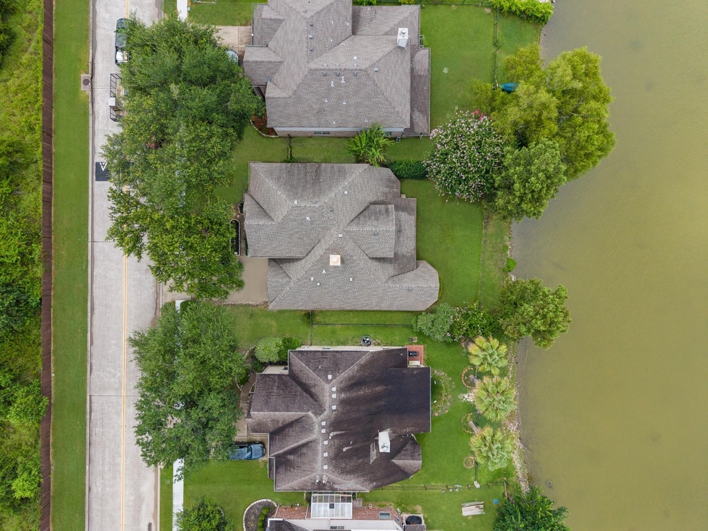 2519 Fair Oak Street - Photo 36