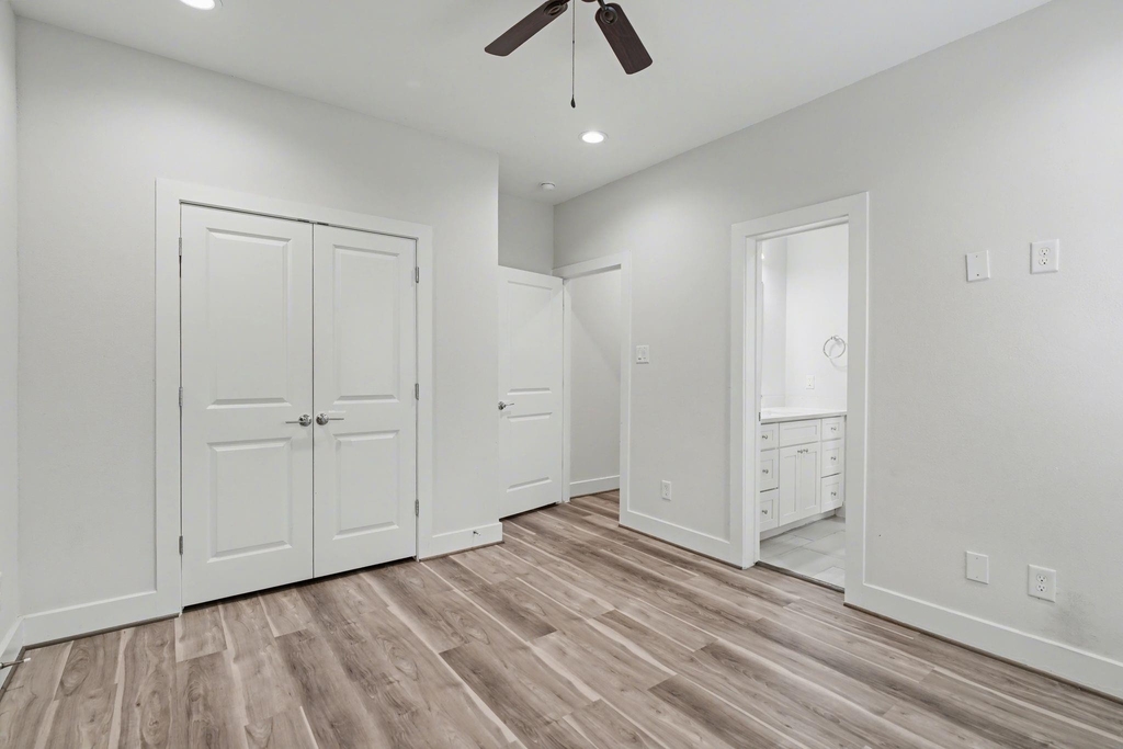 2504 W Tidwell Road - Photo 2