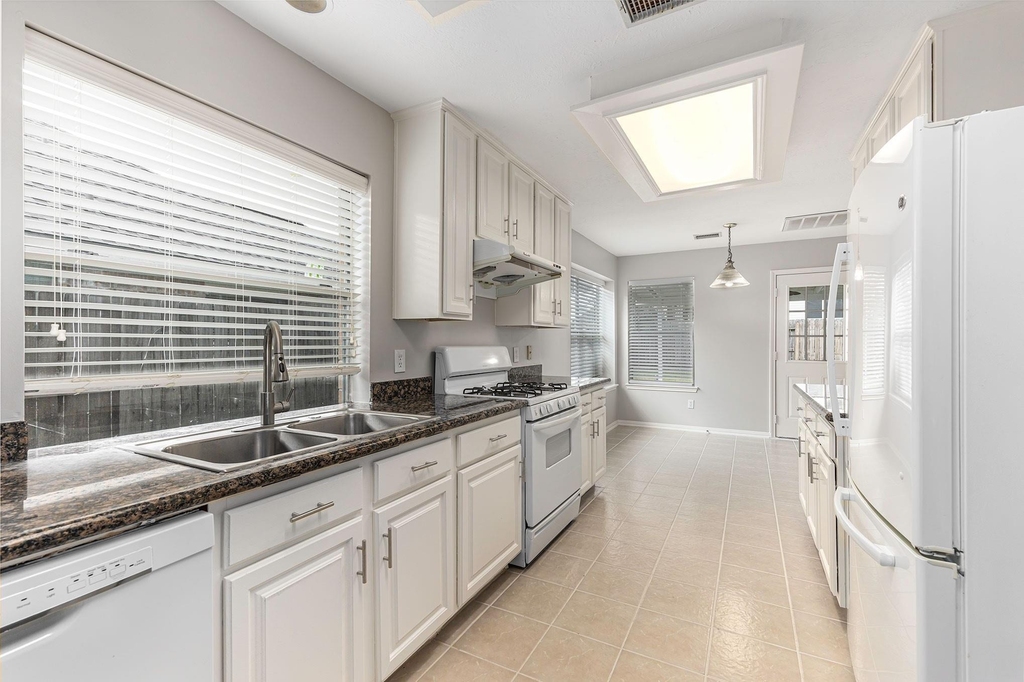 3603 Sw Beacon Hill Drive - Photo 13