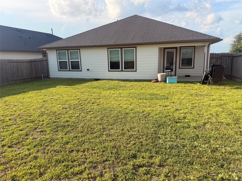 1210 Hughes Crossing Drive - Photo 20