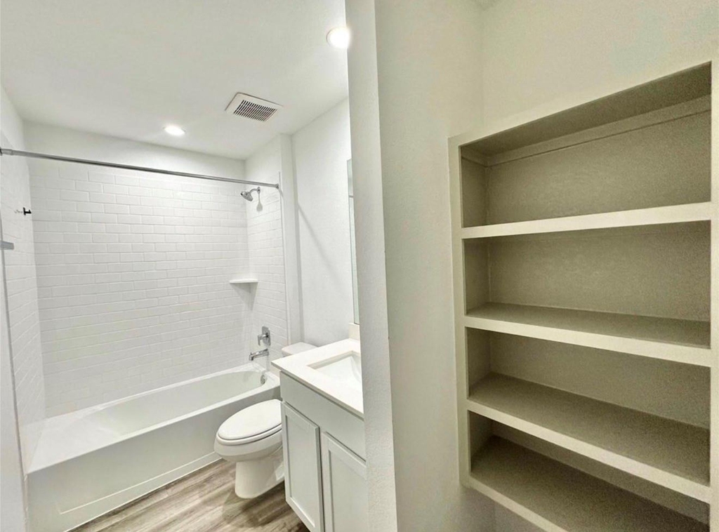 1210 Hughes Crossing Drive - Photo 13