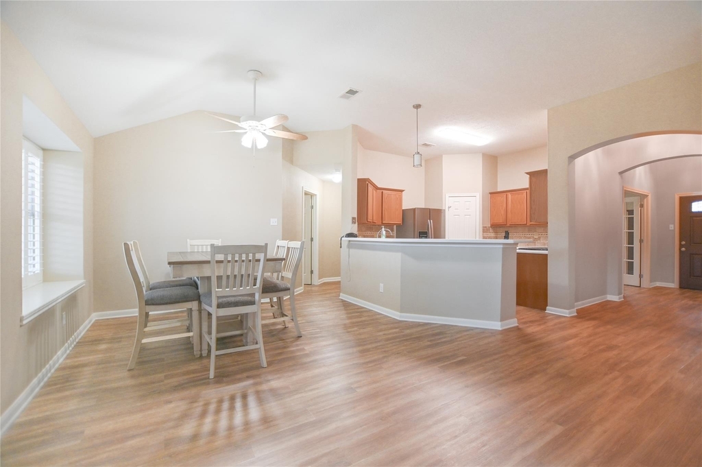 203 Colony Creek Drive - Photo 11