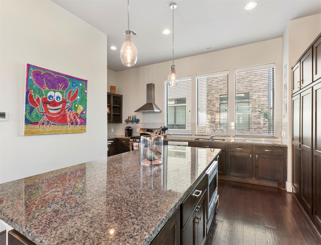1419 Nagle Street - Photo 4