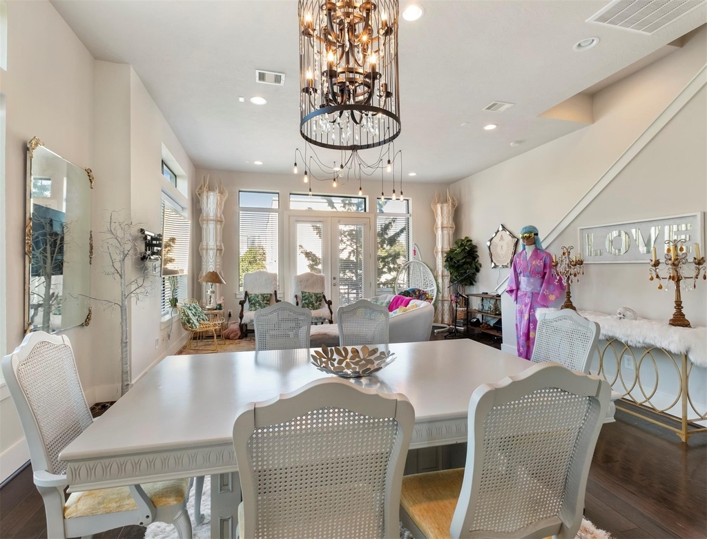 1419 Nagle Street - Photo 5