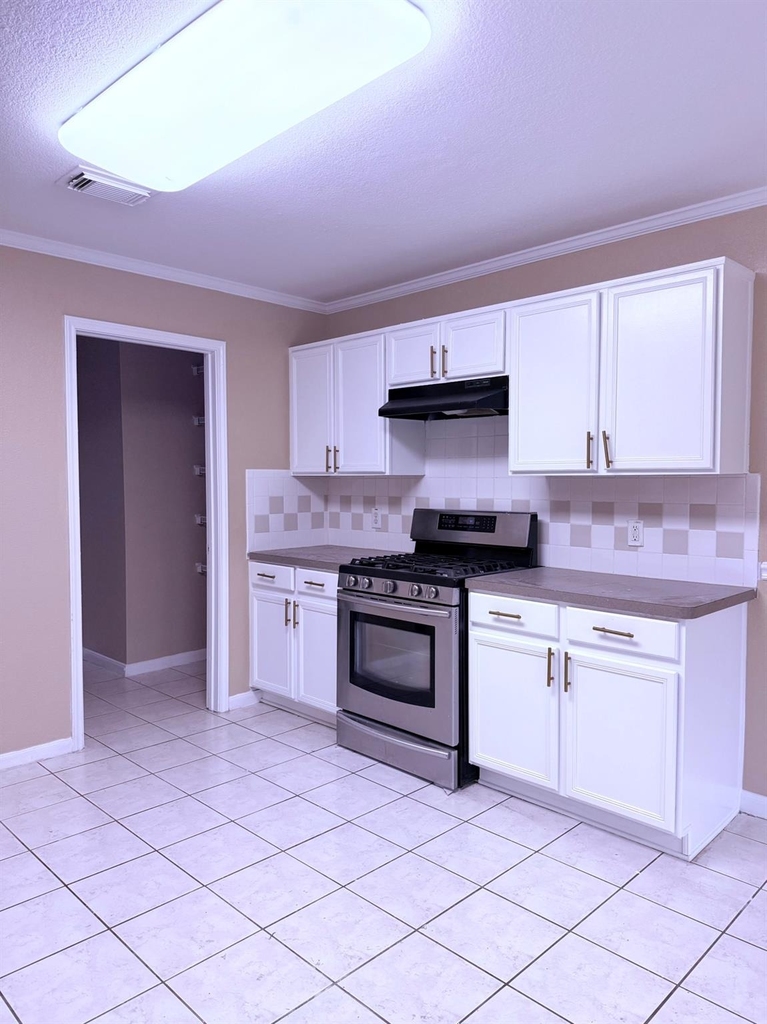 15227 Mission Oak Drive - Photo 6