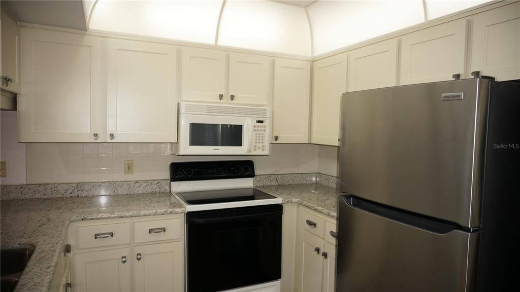 12141 Spartan Way - Photo 5