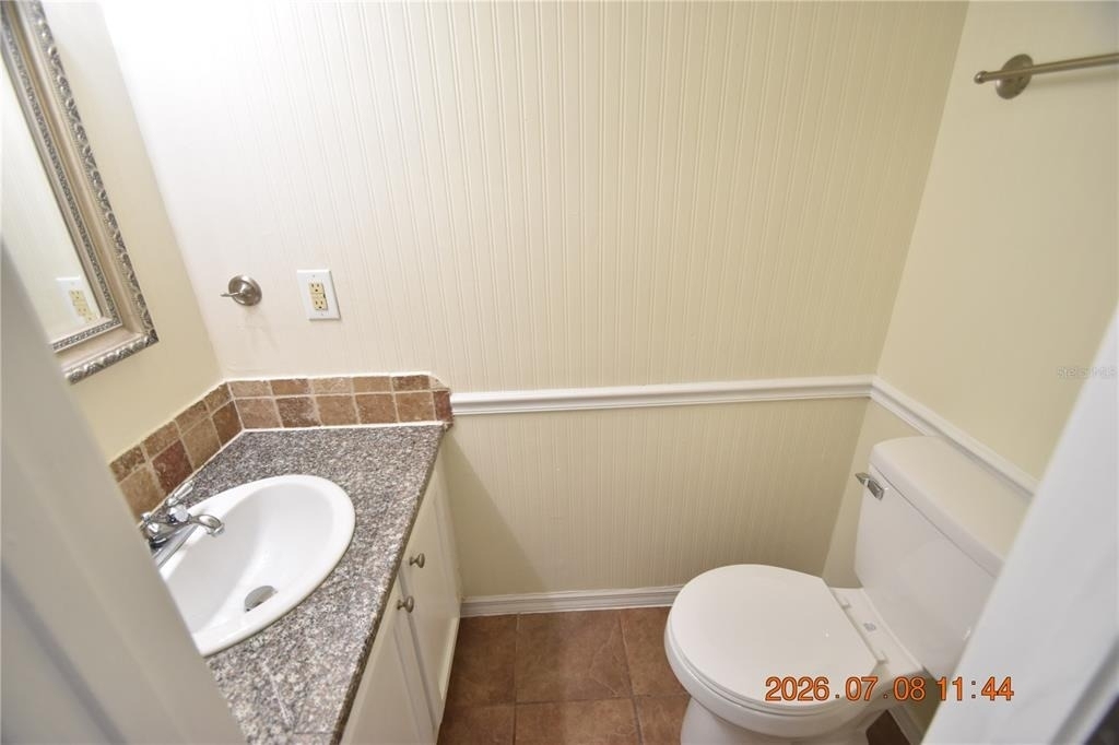 2302 Maki Road - Photo 14