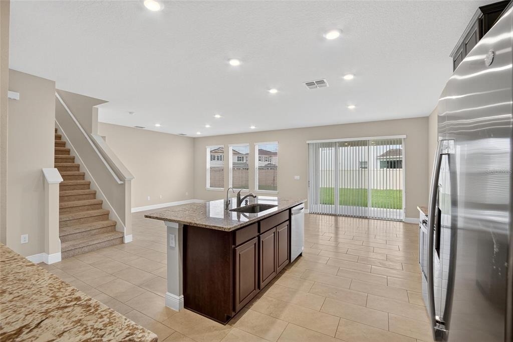 2546 Warren Acres Boulevard - Photo 9