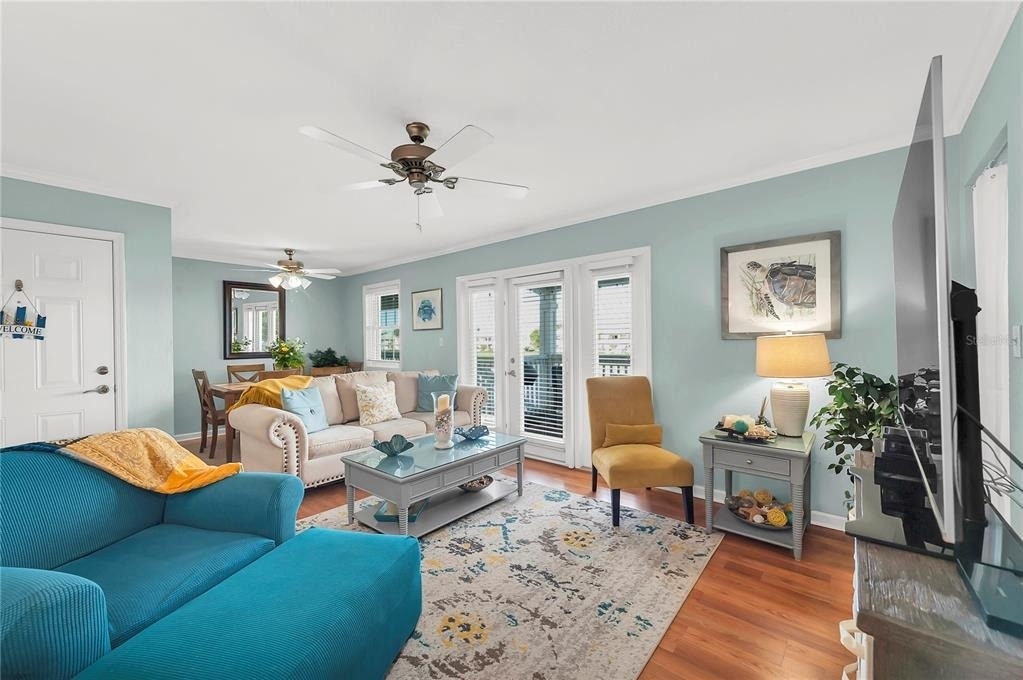 237 Seahorse Drive Se - Photo 2